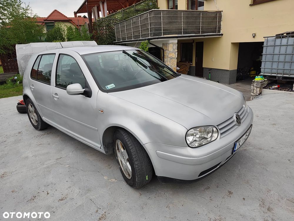 Volkswagen Golf 1.6 - 2