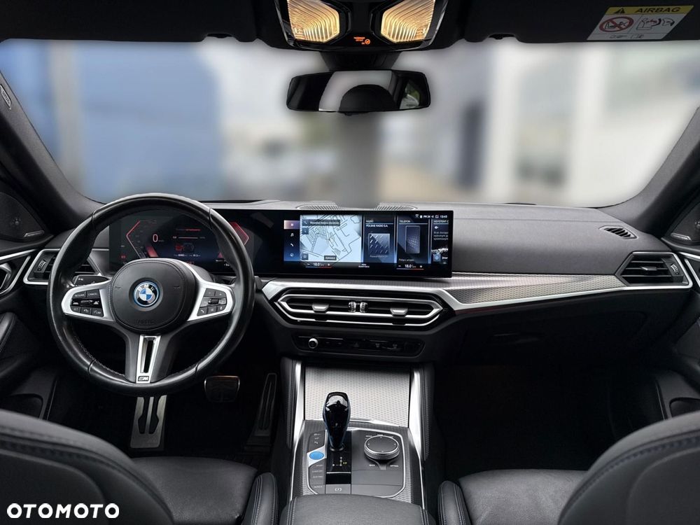 BMW i4 - 30