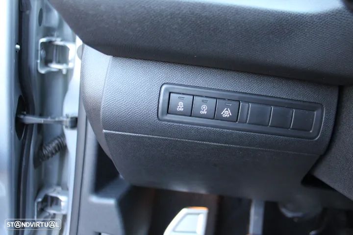 Peugeot 308 PureTech 263 Stop & Start GTi by Sport - 33