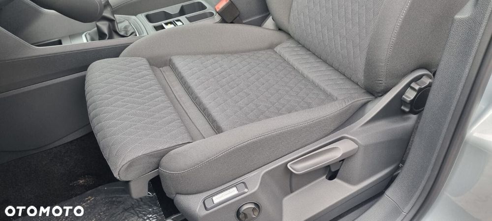 Volkswagen Caddy - 11