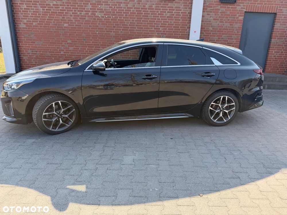 Kia ProCeed 1.5 T-GDI GT Line - 13