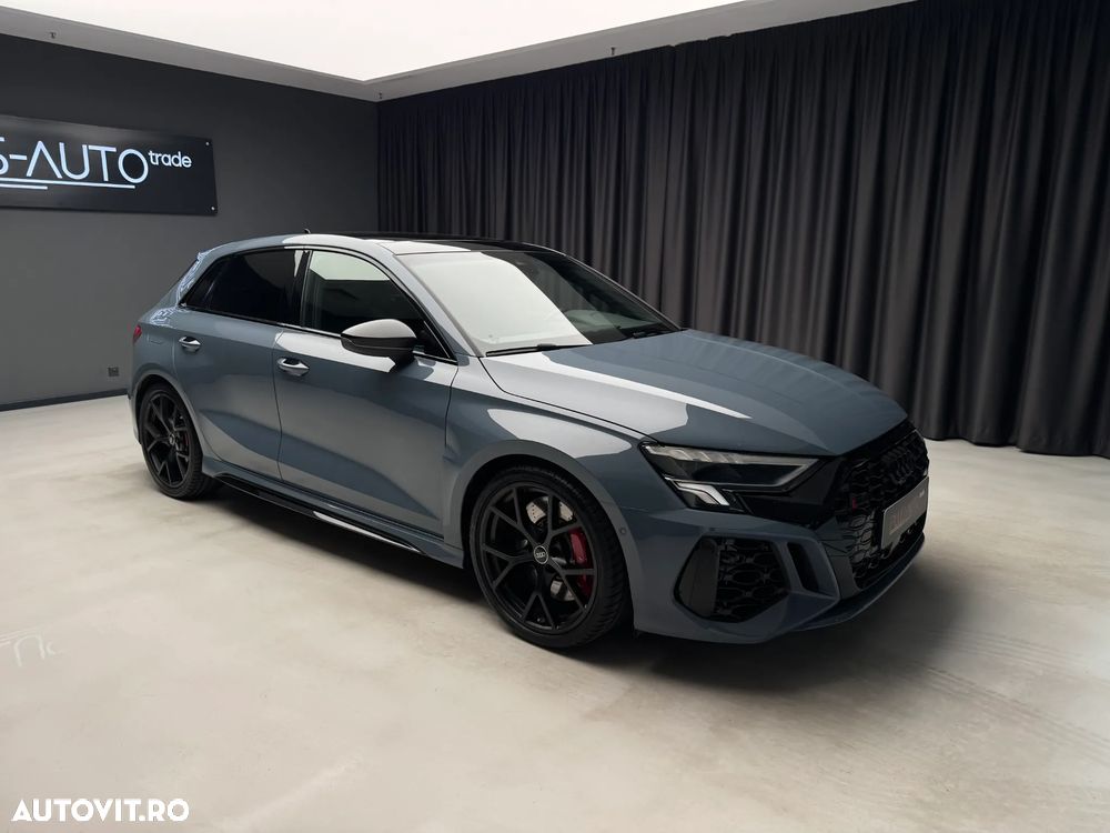 Audi RS3 - 2