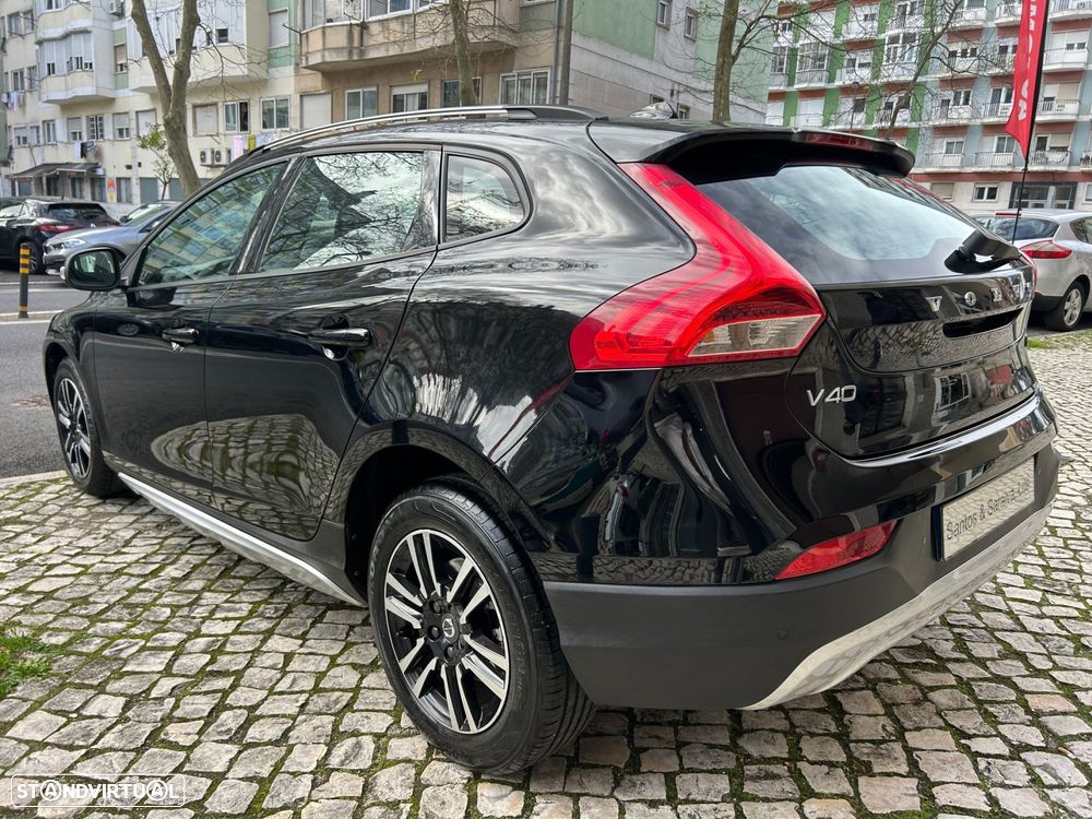 Volvo V40 Cross Country 2.0 D2 VOR - 2