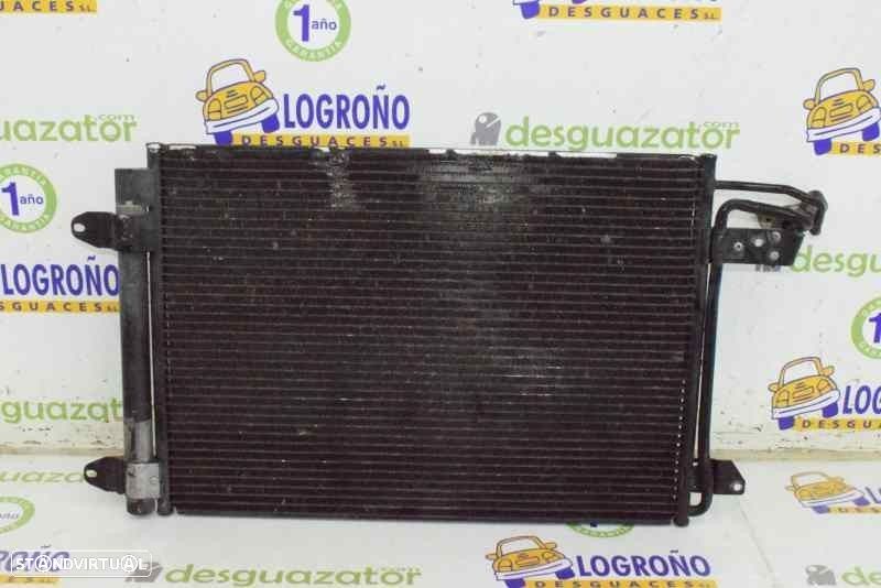 CONDENSADOR / RADIADOR AR CONDICIONADO VOLKSWAGEN GOLF V 2006 -1K0820411AC - 1