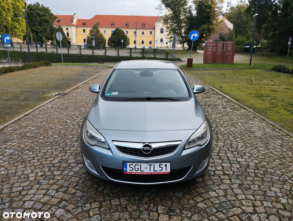 Opel Astra 1.4 Turbo Innovation - 11
