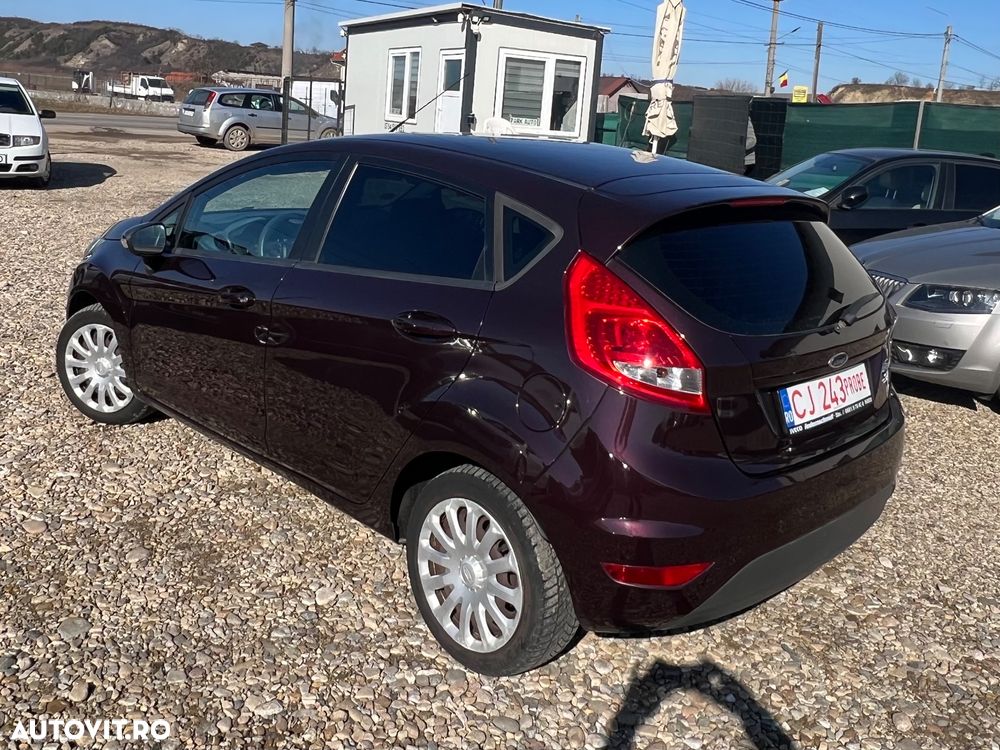 Ford Fiesta 1.25 Champions Edition - 9