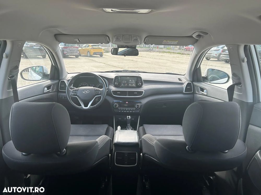 Hyundai Tucson 1.6 GDI 2WD DCT Advantage - 14