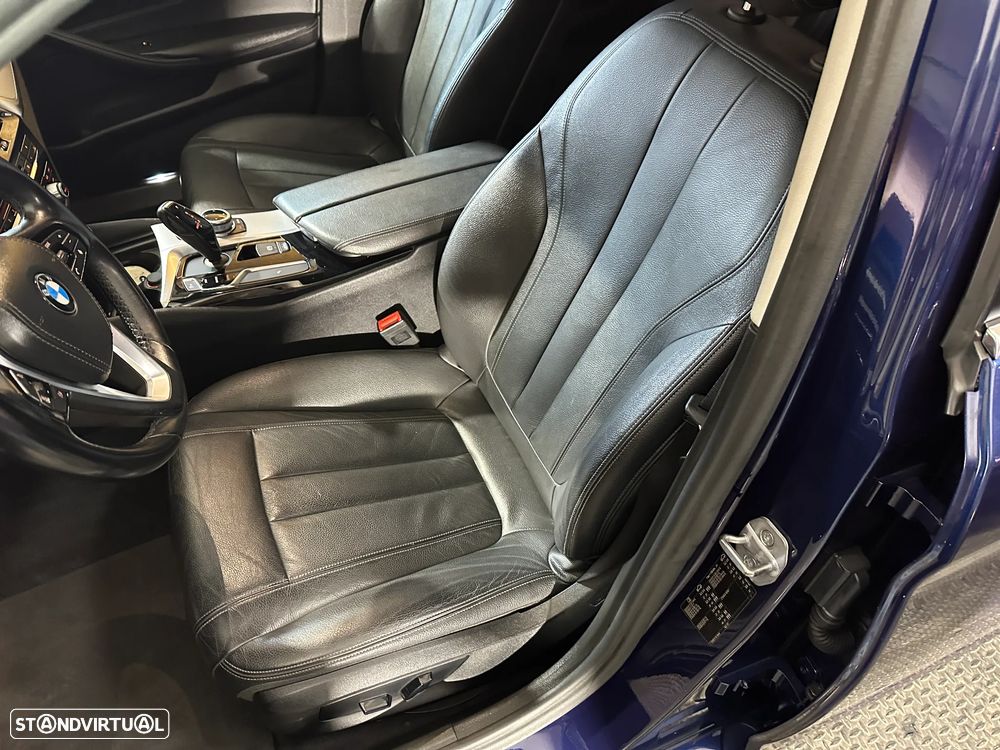 BMW 520 d Auto - 14