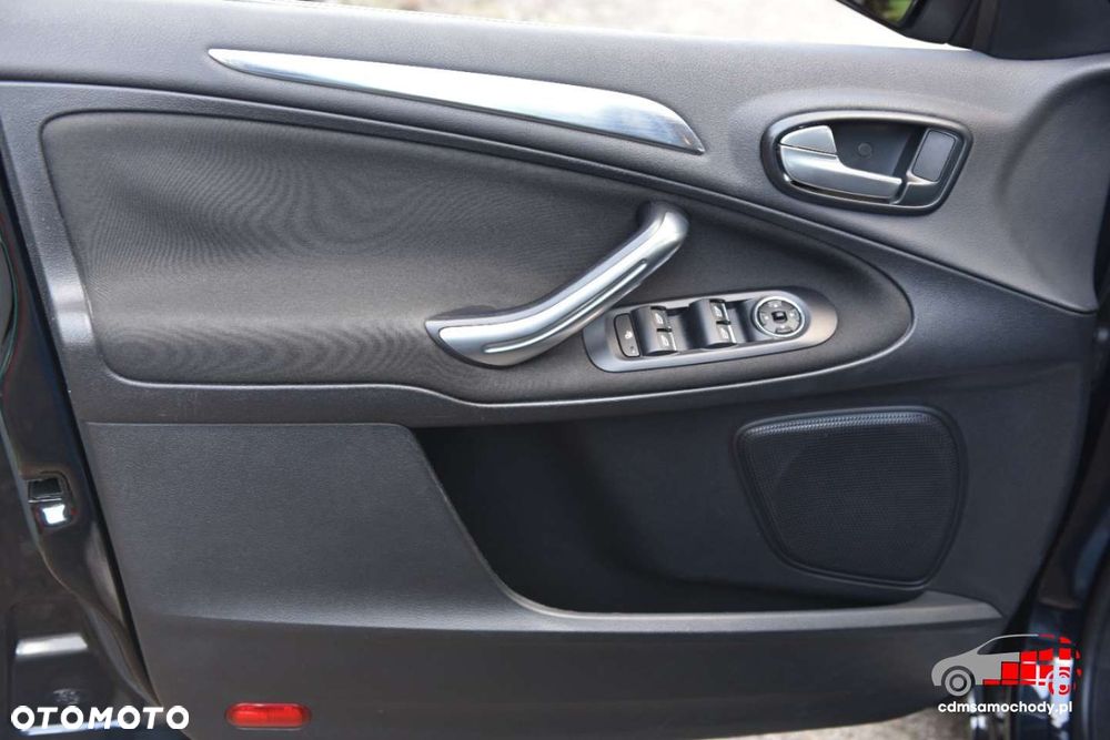 Ford Galaxy - 15