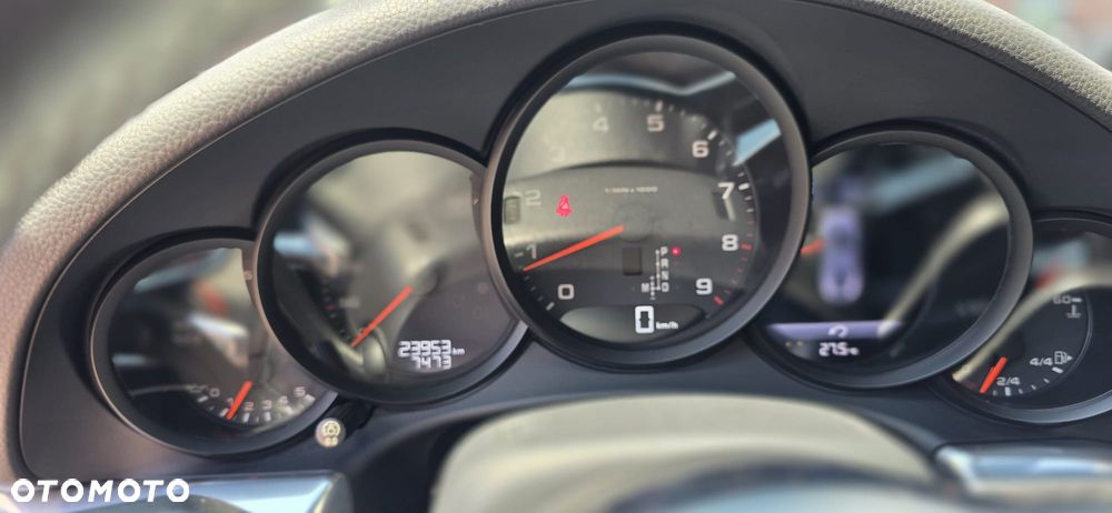 Porsche 911 - 9