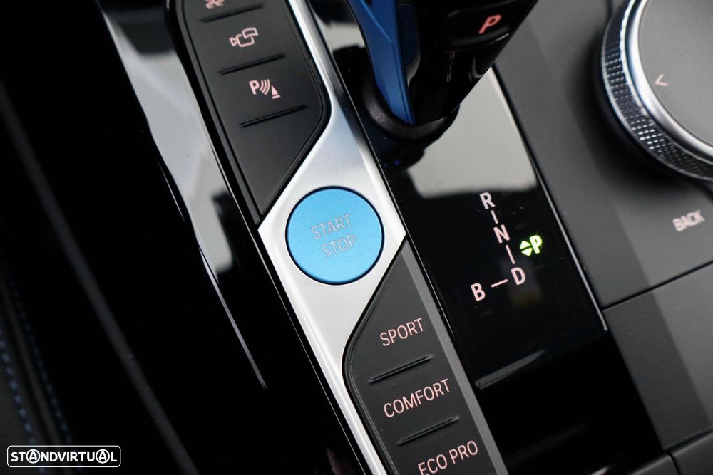 BMW iX3 M Sport Inspiring - 57