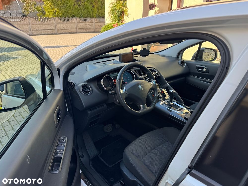 Peugeot 3008 e-HDi FAP 115 EGS6 Stop&Start Active - 12
