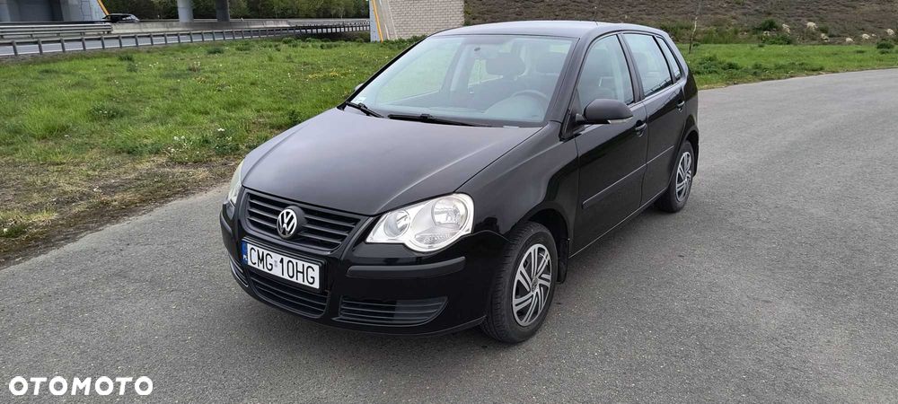 Volkswagen Polo - 1