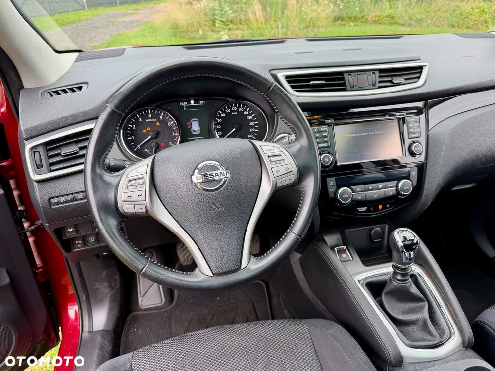 Nissan Qashqai 1.6 DIG-T Visia - 6