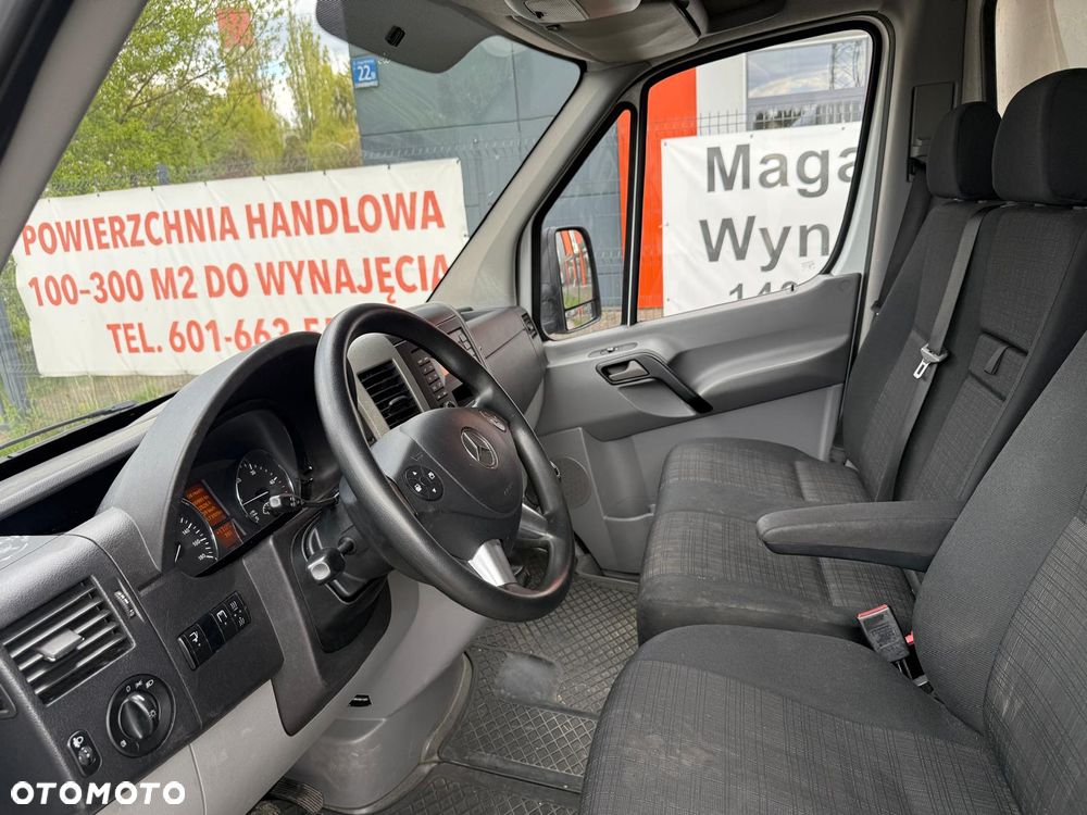 Mercedes-Benz Sprinter 316 CDI, 2.2 163KM, Kontener + winda, Zadbany - 17