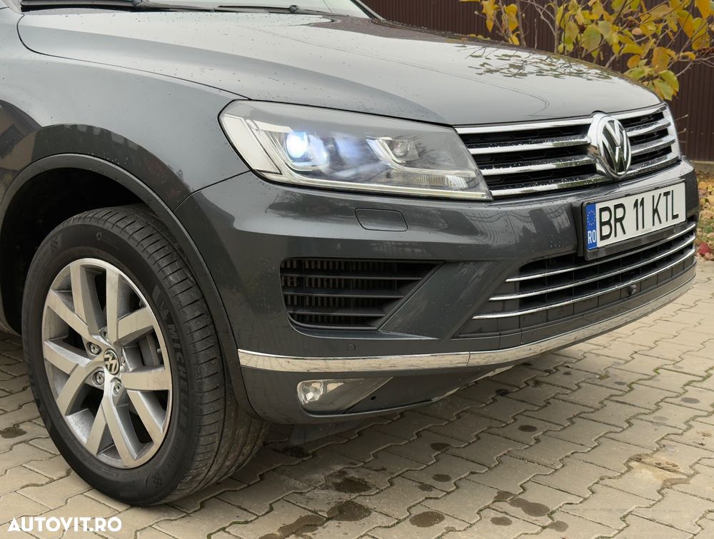 Volkswagen Touareg 3.0 V6 TDI BMT - 9
