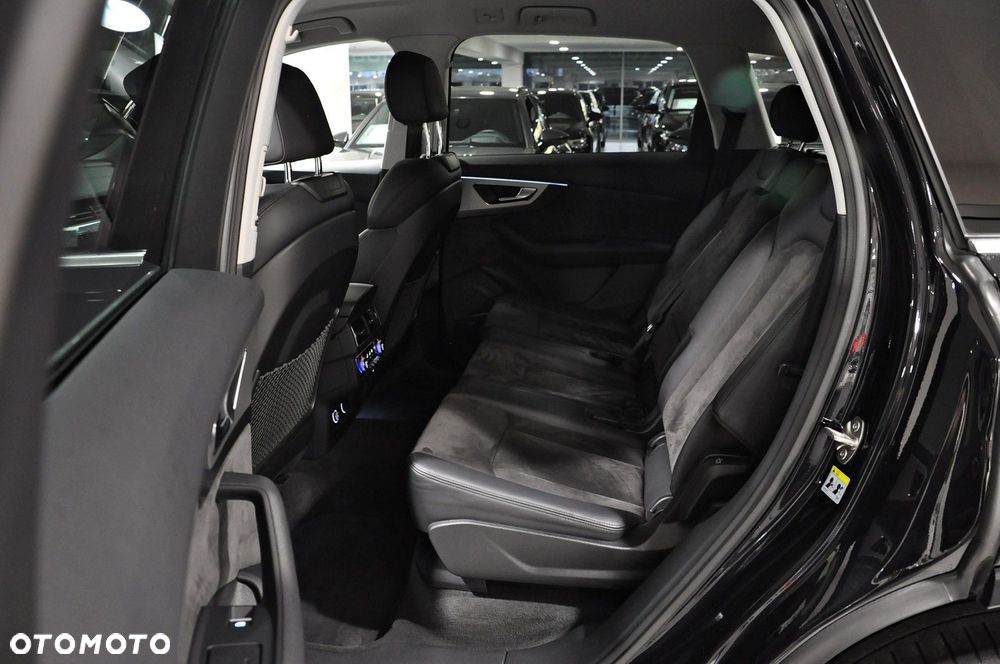 Audi Q7 50 TDI Quattro Tiptronic - 12