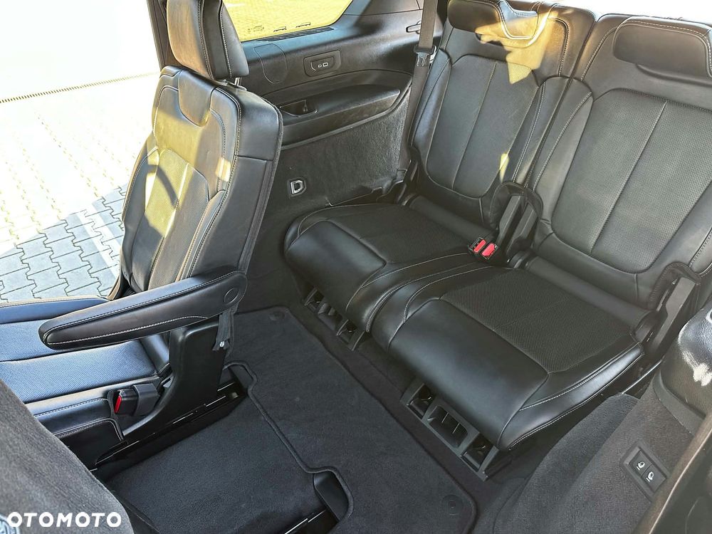 Jeep Grand Cherokee - 9
