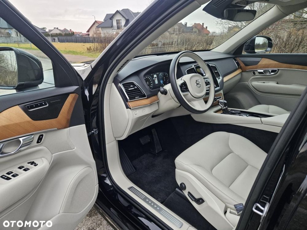 Volvo XC 90 T6 AWD Geartronic Momentum - 21