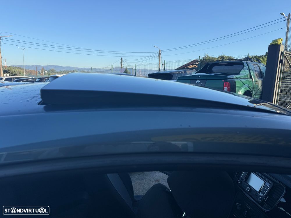 VW New Beetle 1.6 TDi Design - 26