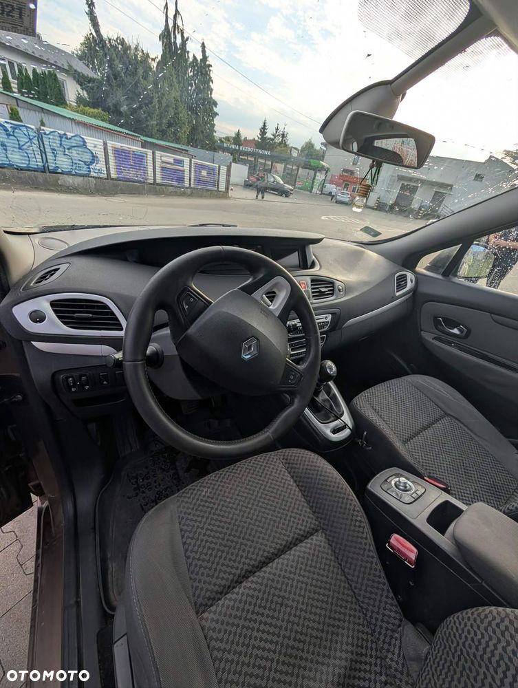 Renault Scenic 1.5 dCi Tech Run - 17