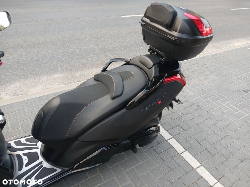 Peugeot Metropolis - 26