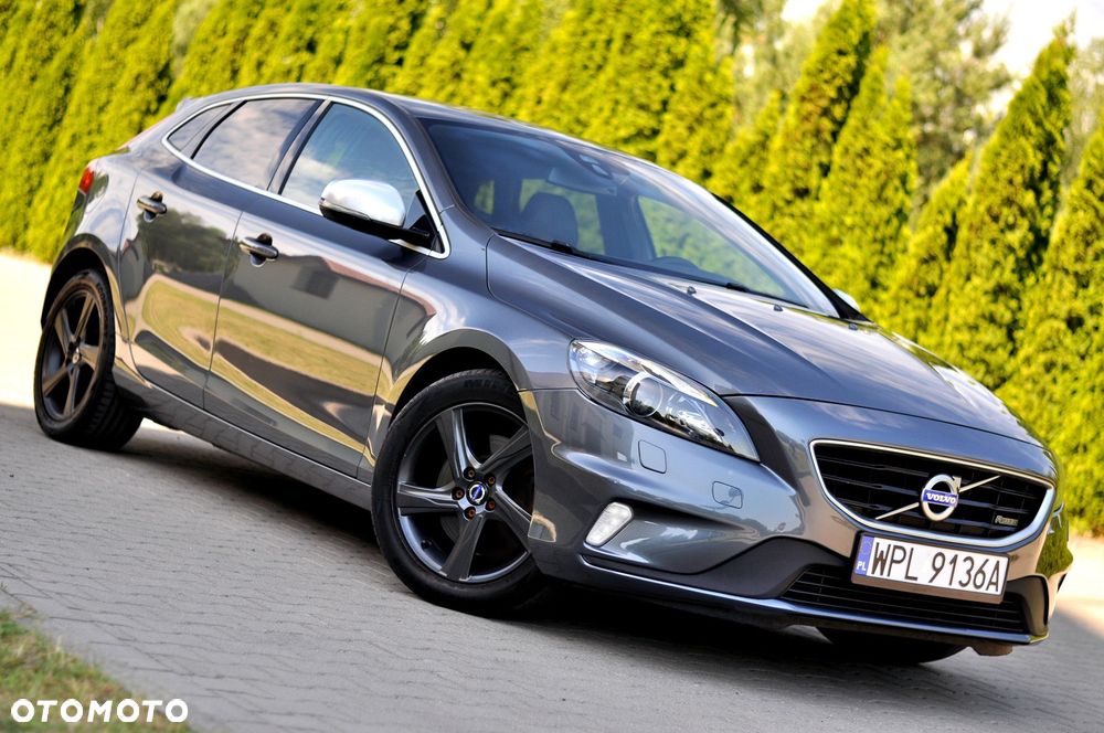 Volvo V40 D3 R-Design Summum - 2