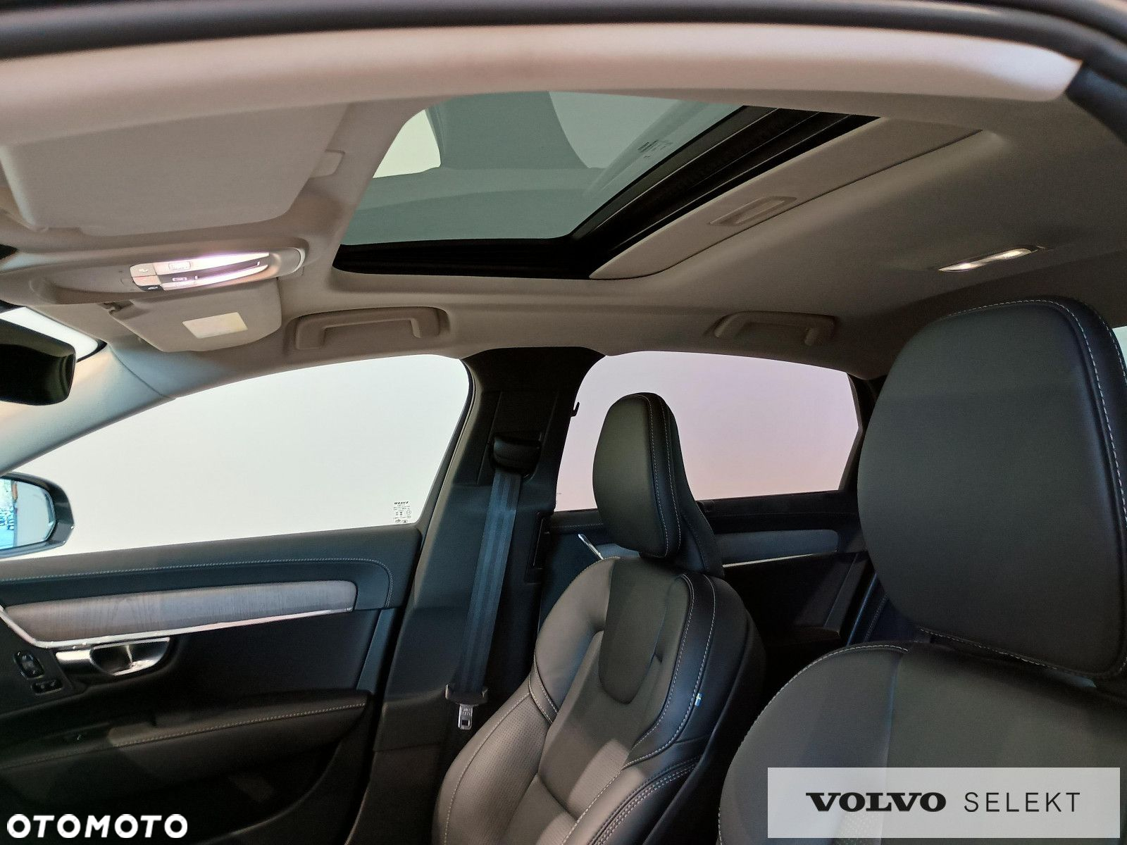 Volvo S90 - 25