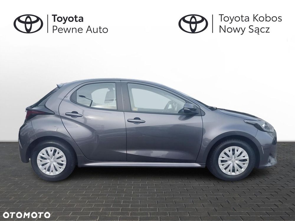 Toyota Yaris - 7