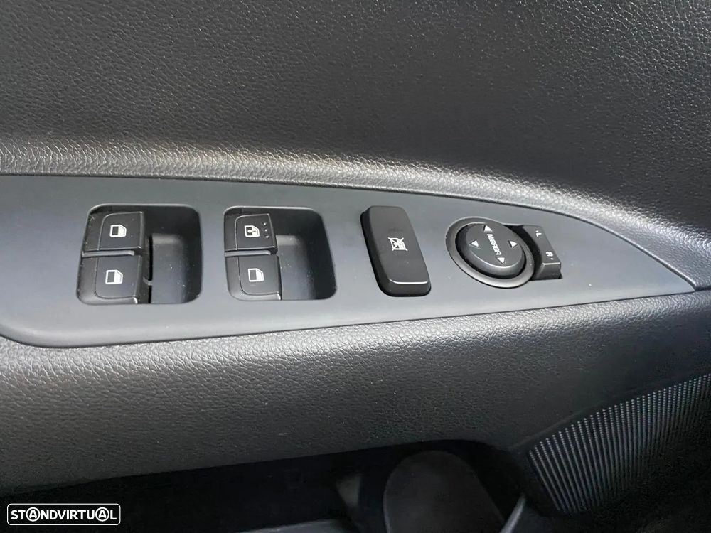 Kia Stonic 1.2 MPi Dynamic - 6
