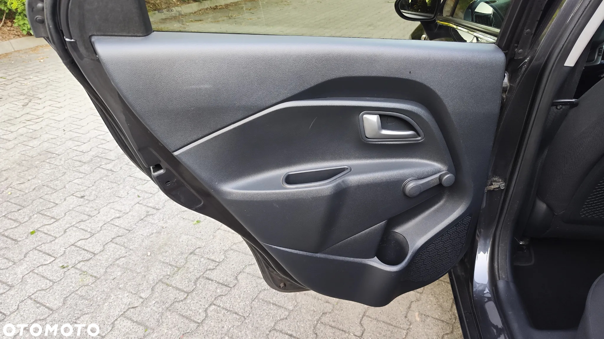 Kia Rio 1.2 Business Line - 21