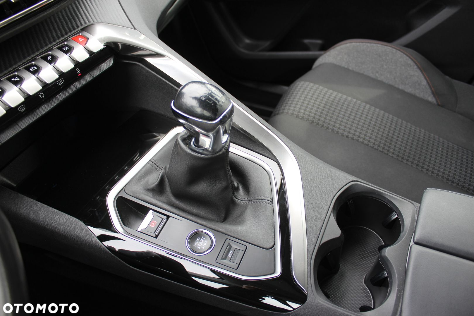 Peugeot 5008 1.5 BlueHDi Active S&S - 8