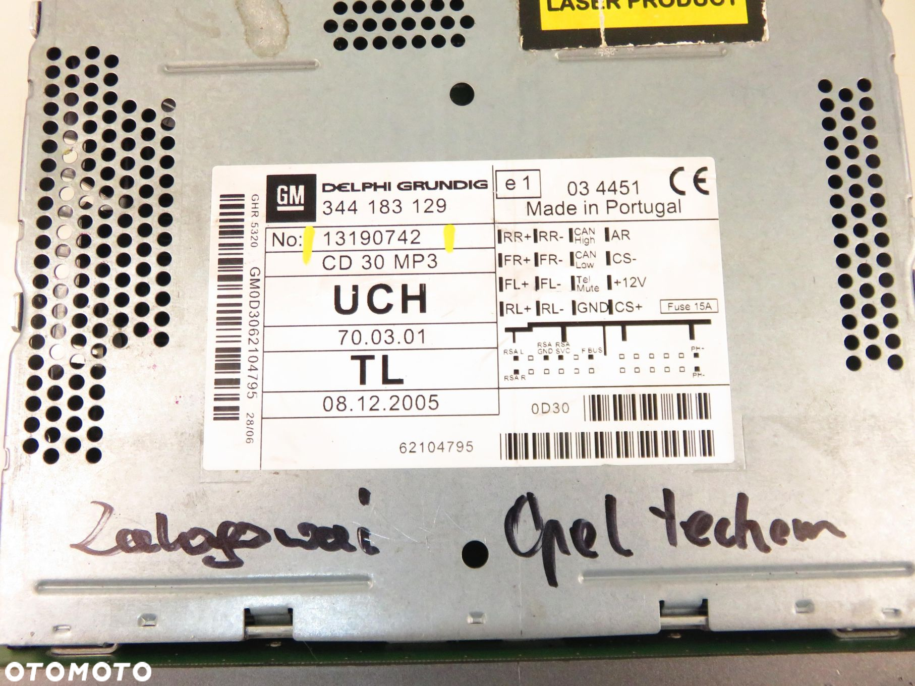 RADIO OPEL ZAFIRA B (A05) 13190742 - 9