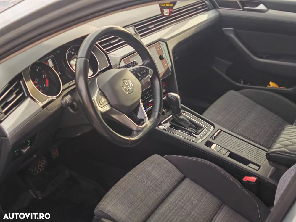 Volkswagen Passat - 18