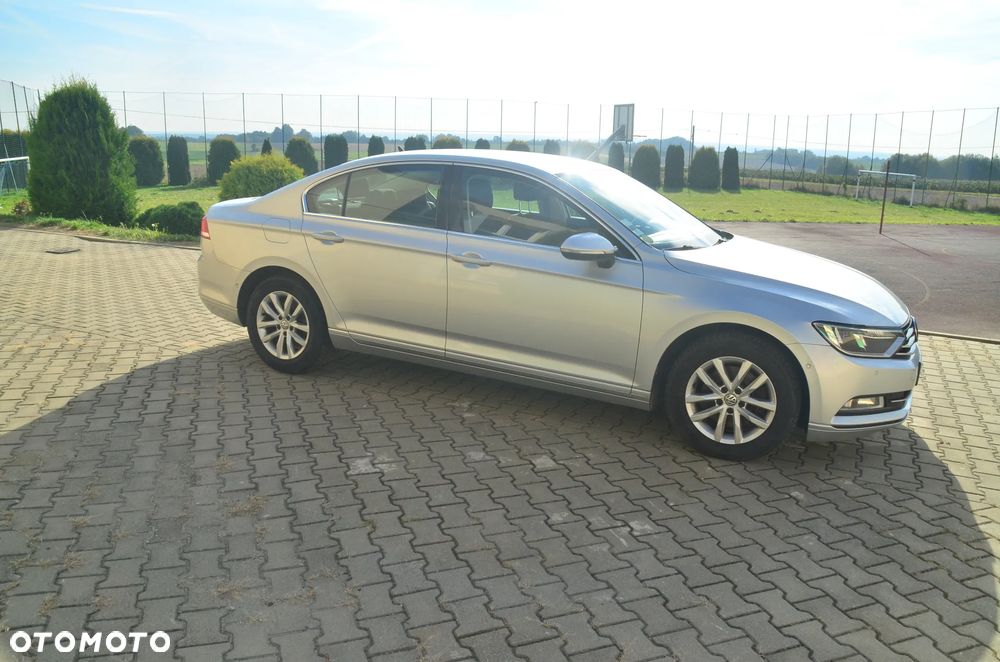 Volkswagen Passat - 7