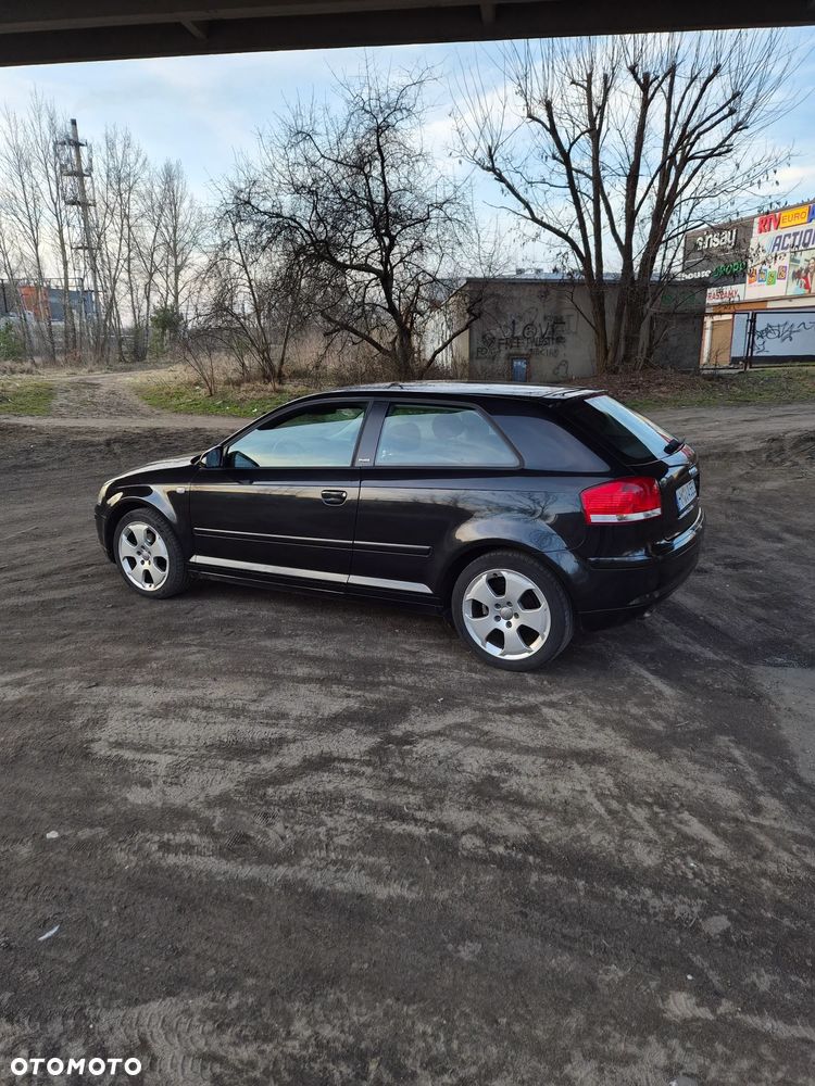 Audi A3 3-drzwiowe 2.0 TDI Quattro Ambiente - 17