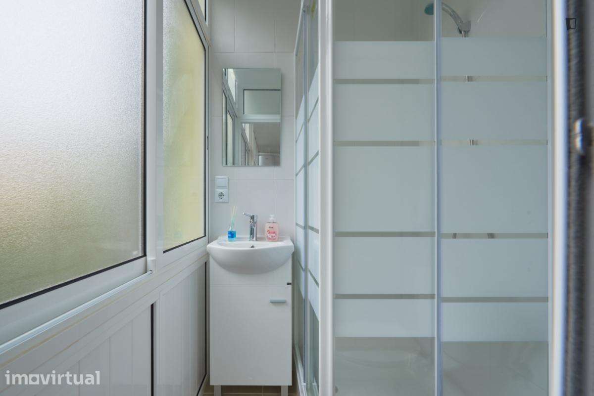 Quarto - localizado em Arroios Lisbon - Grande imagem: 5/45