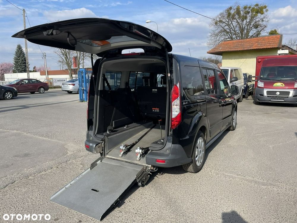 Ford Tourneo Connect 1.6 TDCi Titanium - 23