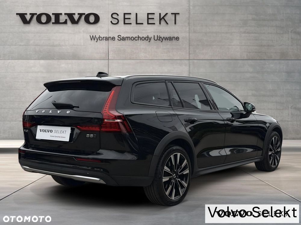 Volvo V60 Cross Country - 7