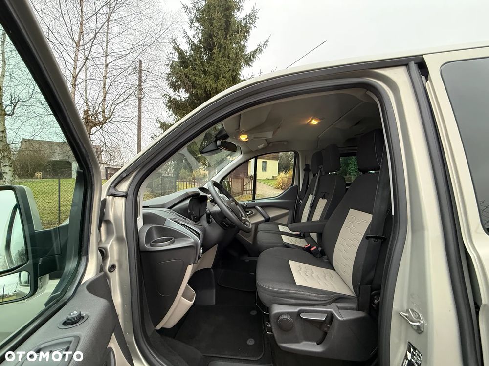 Ford Tourneo Custom 2.0 TDCi L2 Titanium - 12