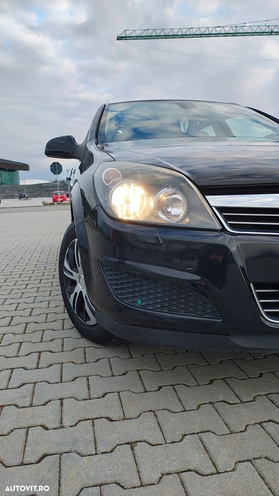 Opel Astra 1.6 Cosmo - 3