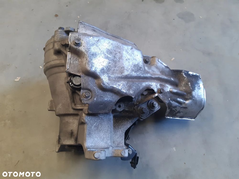 PRZEKŁADNIA KĄTOWA REDUKTOR VOLVO XC60 II P32249174 - 2