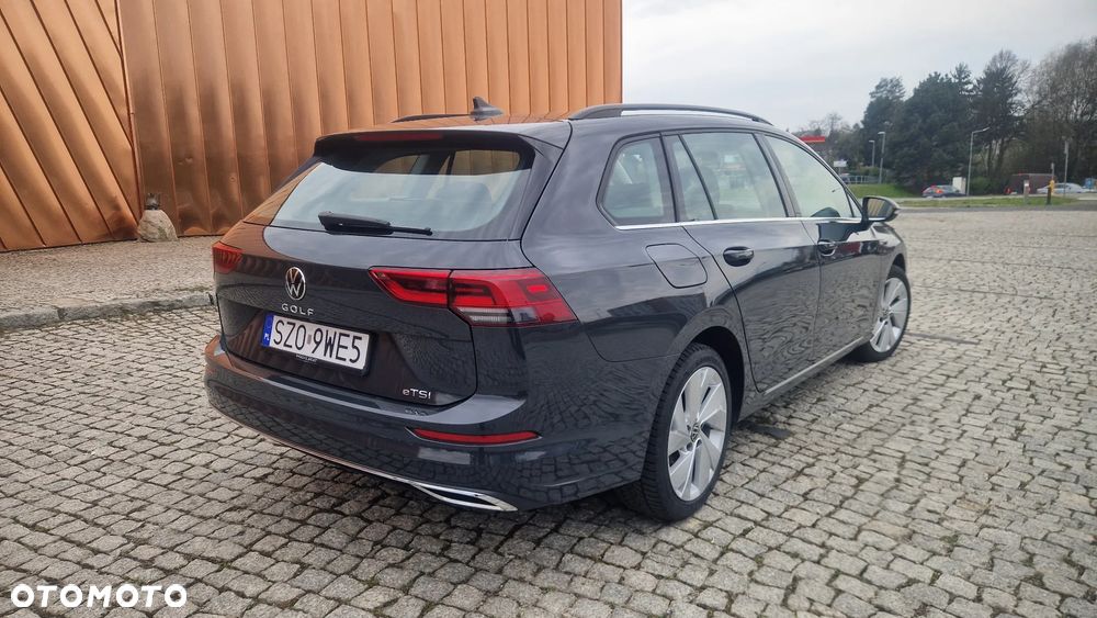 Volkswagen Golf 1.5 eTSI Style DSG - 4