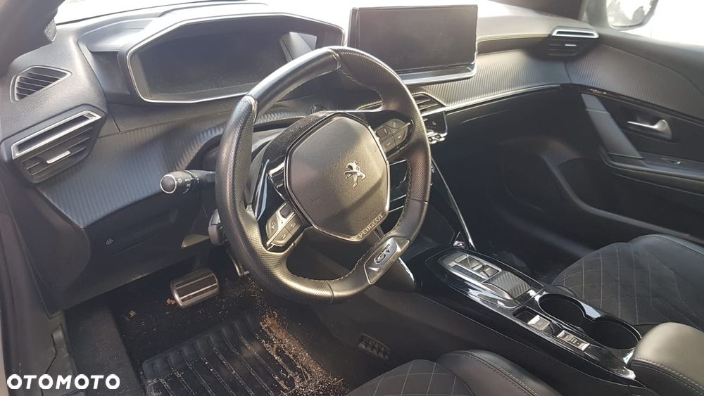 Peugeot 208 Elektromotor 136 GT Pack - 4