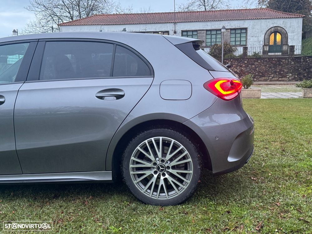 Mercedes-Benz A 250 e AMG Line - 13