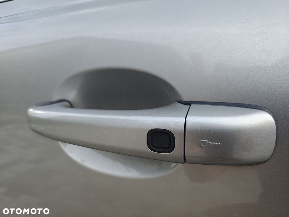 Volvo V70 D5 Summum - 9