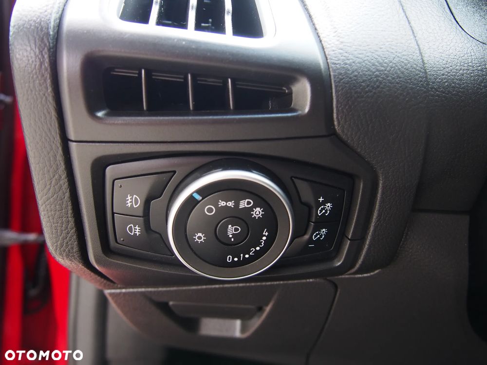 Ford Focus 1.0 EcoBoost ST-Line Red ASS - 28