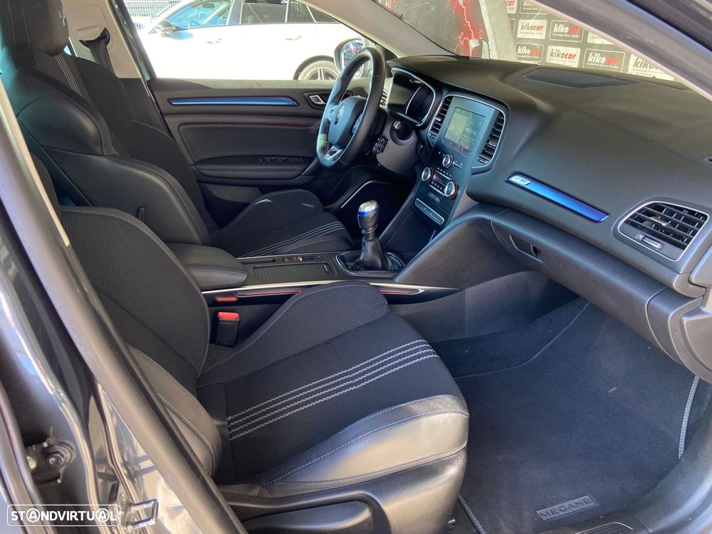 Renault Mégane Sport Tourer 1.5 dCi GT Line - 40