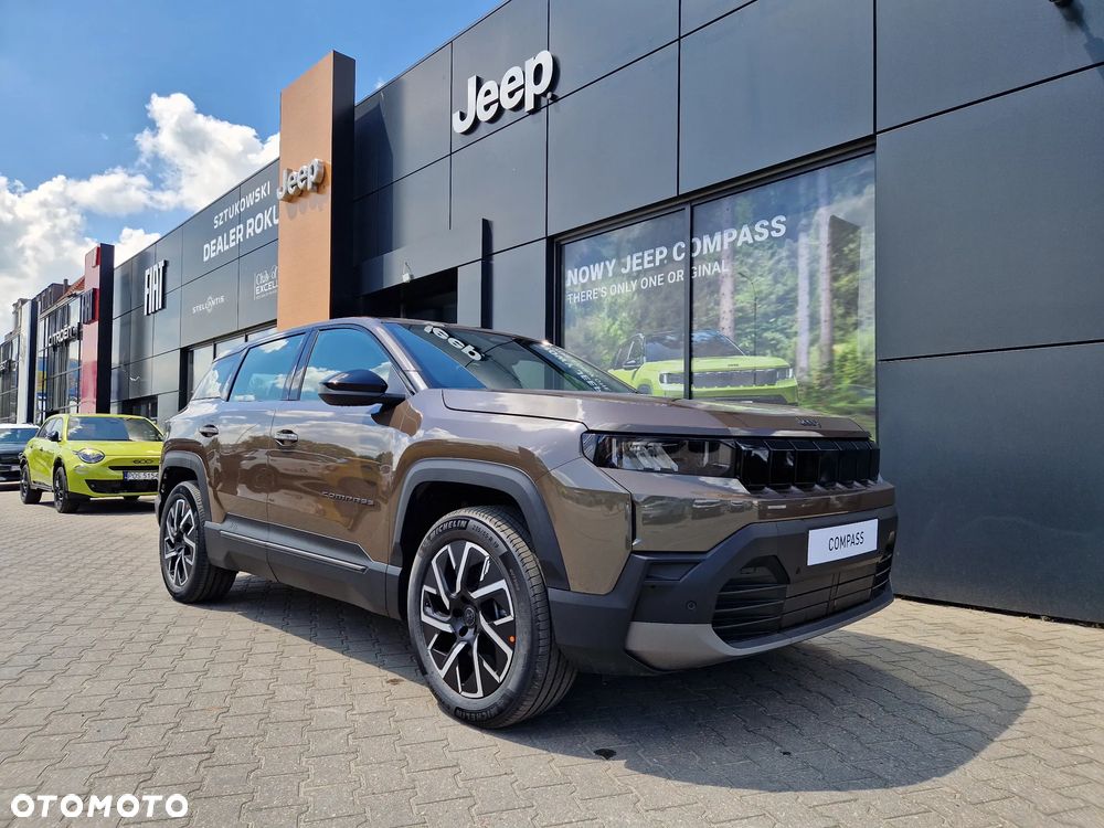 Jeep Compass 73.7kWh Standard Range Altitude FWD - 6