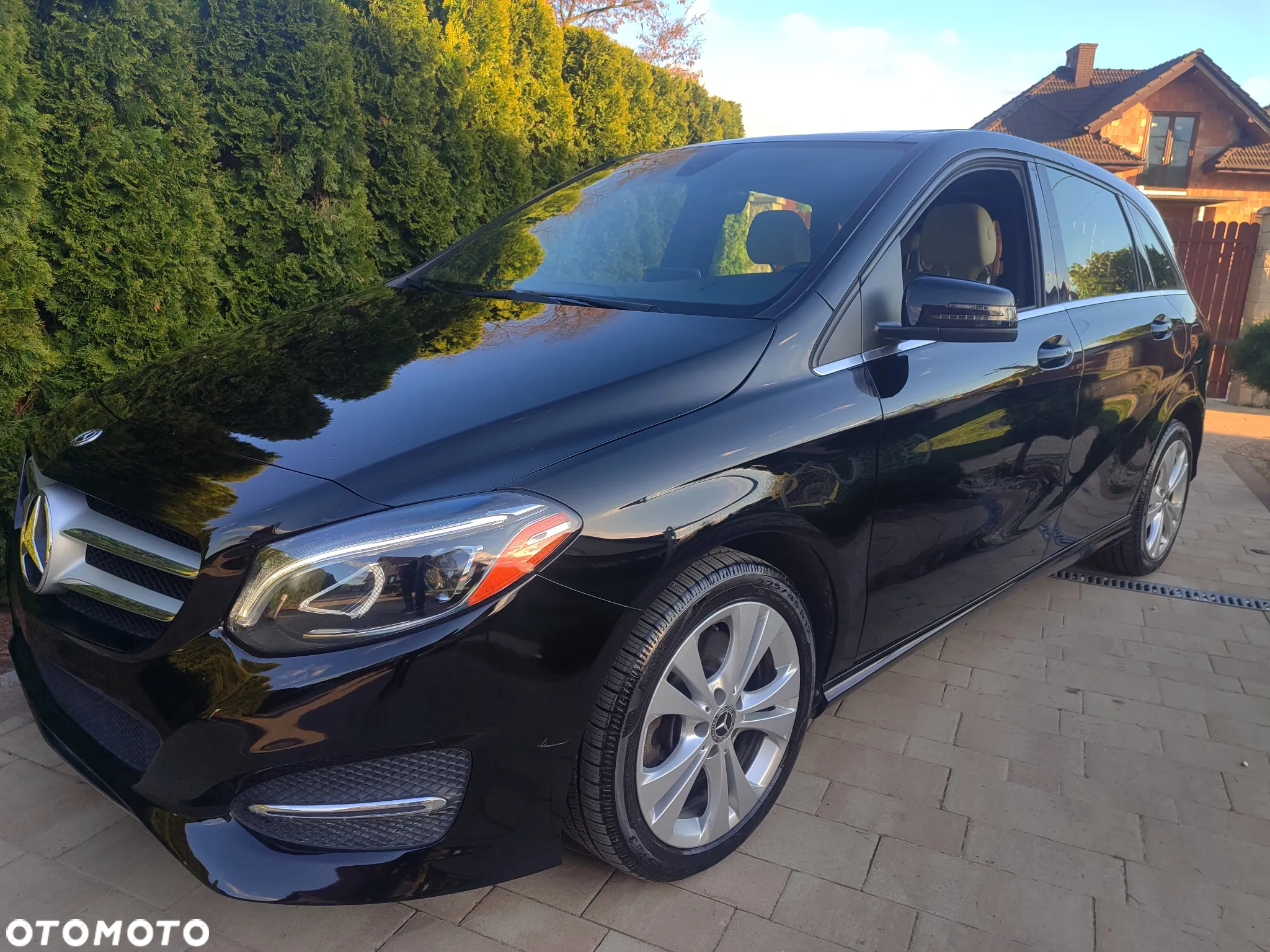 Mercedes-Benz Klasa B 250 4Matic 7G-DCT - 9